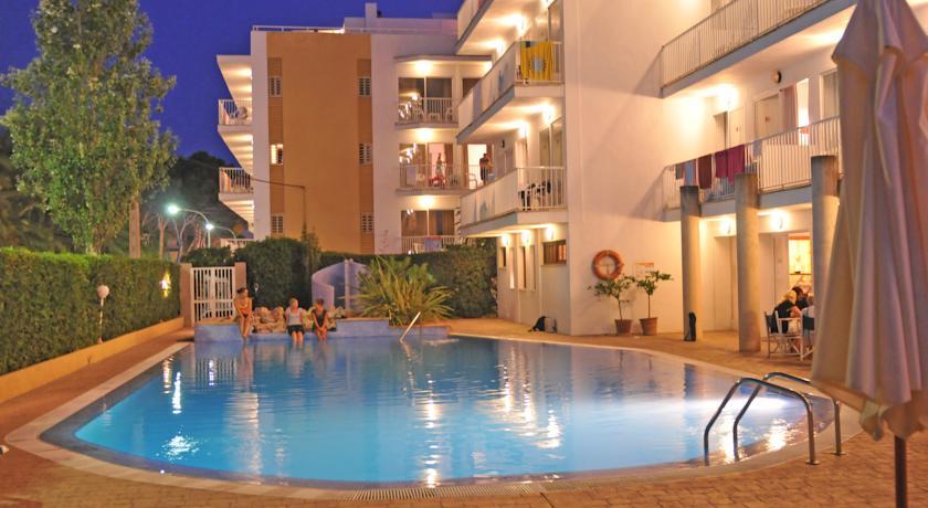 Hotel Bella Mar Кала-Ратхада Екстер'єр фото